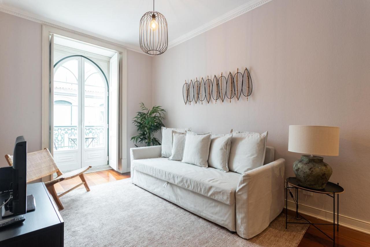 Living Chiado Apartment Lisbon Exterior photo